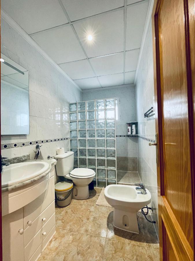 El Papagayo Apartment 2 Mins Walking To The Beach Torrevieja Dış mekan fotoğraf